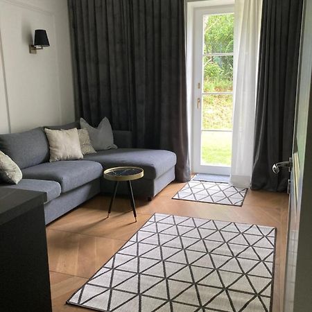 Krakow Green Hill Luxury Apartment Balice Dış mekan fotoğraf