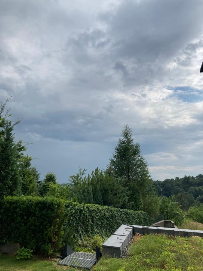 Krakow Green Hill Luxury Apartment Balice Dış mekan fotoğraf