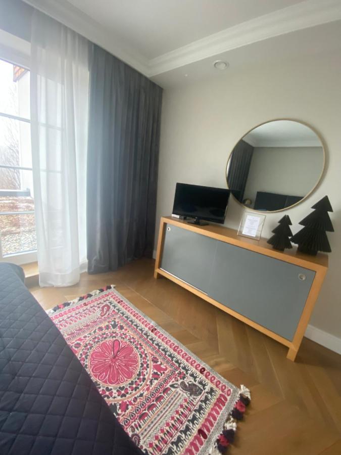 Krakow Green Hill Luxury Apartment Balice Dış mekan fotoğraf