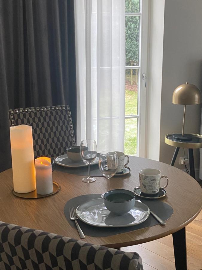 Krakow Green Hill Luxury Apartment Balice Dış mekan fotoğraf