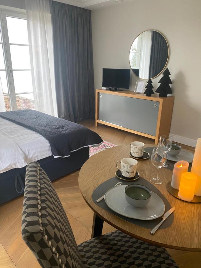 Krakow Green Hill Luxury Apartment Balice Dış mekan fotoğraf